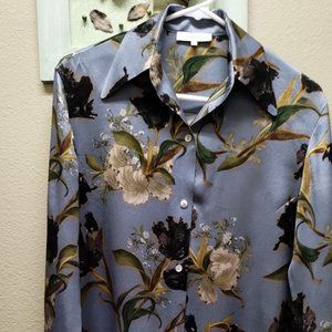 Vince Nouveau Tulip-Shaped Button-Front Blouse